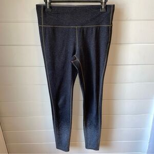 Athleta Full Length Black/Gray Athletic Leggings 10” Rise Size: M Excellent Cond
